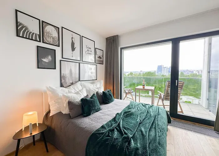 Real Living By Refa Balcony Retreat 91