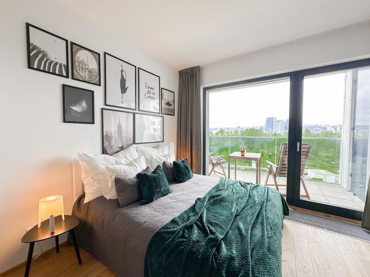 Real Living By Refa Balcony Retreat 91