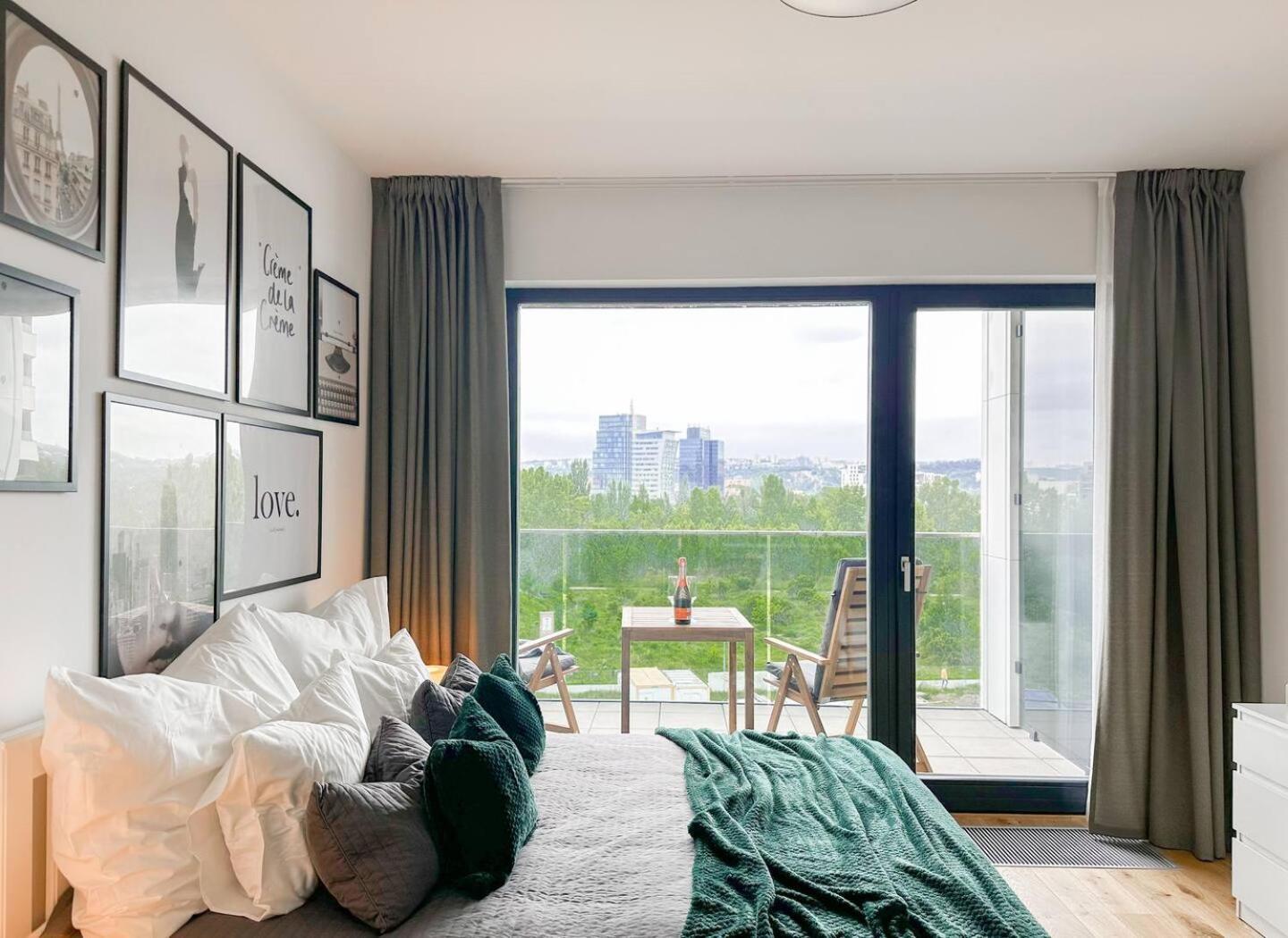 Real Living By Refa Balcony Retreat 91 Apartamento Praga